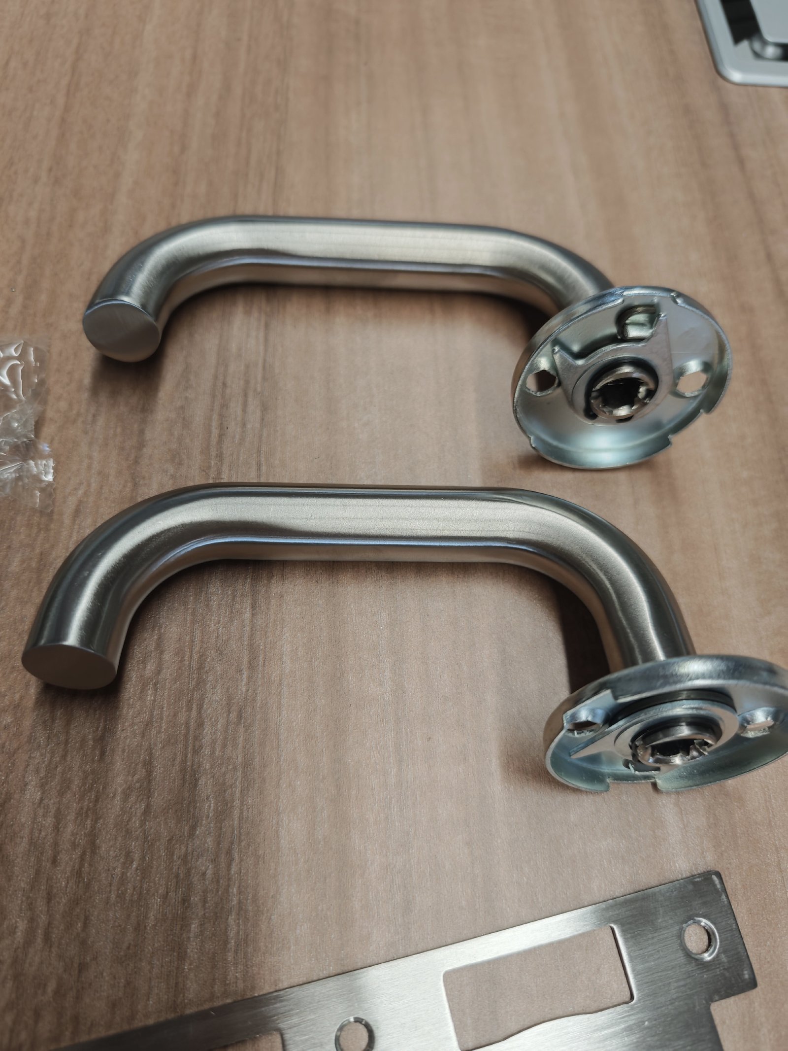 CB-SIA Factory Supplies Door Lock Cheap and Good quality Pipe lock Aisle lock Channel lock Fire door lock